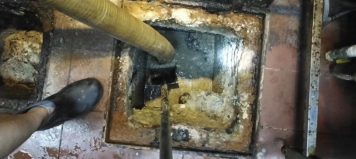 桥头镇污水池清理一般都有毒气，怎么预防中毒呢？