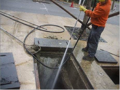 桥头镇池底污泥如何清理